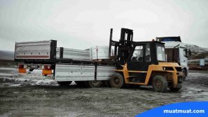 Contoh Penggunaan Full Truck Load di Indonesia